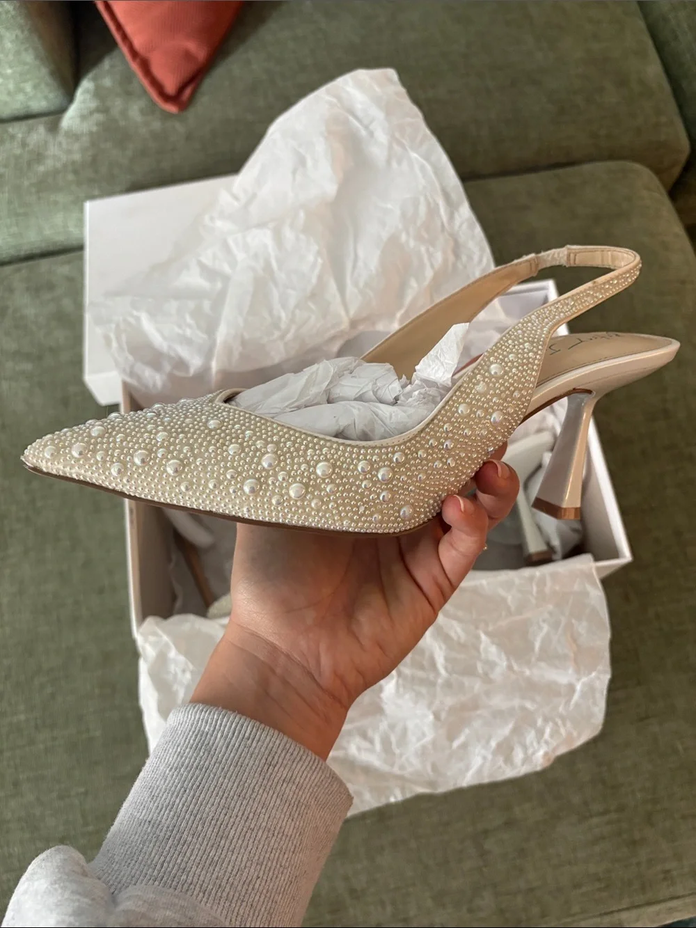 Betsy Johnson Clark White Rhinestone & Pearl Slingback Pumps - Picture 3 of 7
